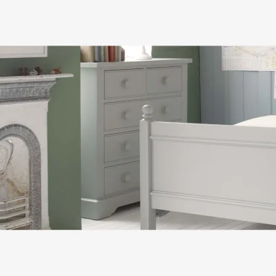 And So To Bed Fargo 32 Chest Of Drawers