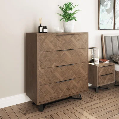 Chiltern Oak Furniture Industrial Oak 4 Drawer Chest