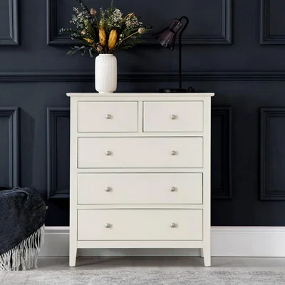 Chiltern Oak Furniture Wilmslow Ivory Painted 2 Over 3 Chest