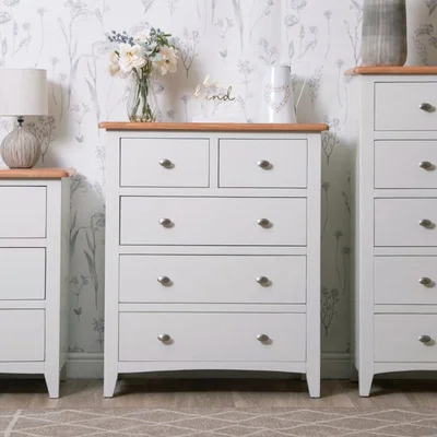 Chiltern Oak Furniture Gloucester White Painted 2 Over 3 Chest