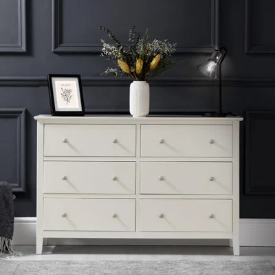 Chiltern Oak Furniture Wilmslow Ivory Painted Chest of 6 Drawers