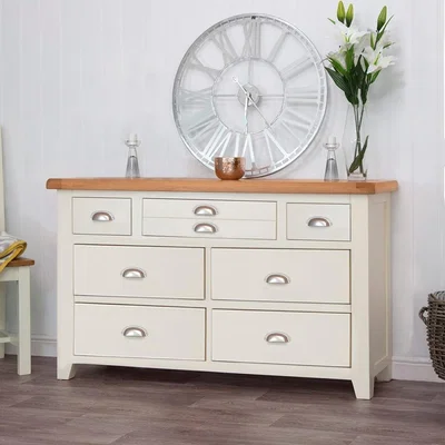 Chiltern Oak Furniture Hampshire Ivory Painted Oak 3 Over 4 Chest