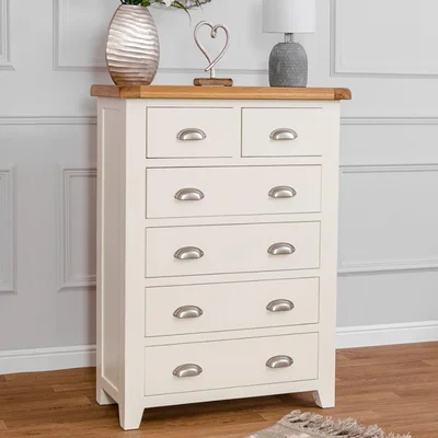 Chiltern Oak Furniture Hampshire Ivory Painted Oak 2 Over 4 Chest