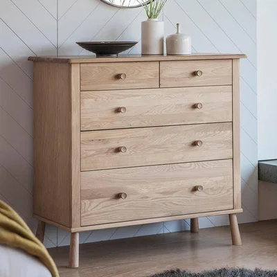 Knees Wycombe Light Oak Chest of Drawers