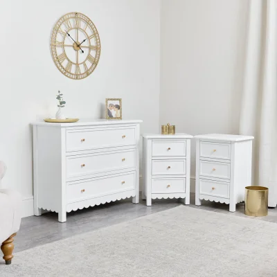 The Range Large Scalloped 3 Drawer Chest Of Drawers & Pair Of Bedside Tables - Staunton White Range