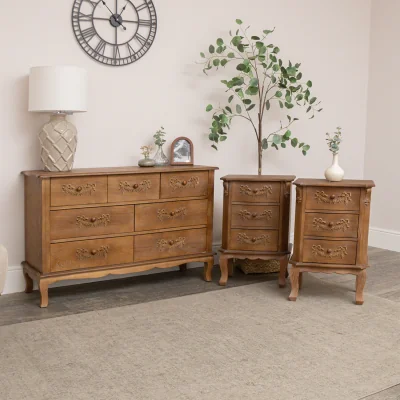 The Range Wooden 7 Drawer Chest Of Drawers & Pair Of 3 Drawer Bedside Tables - Pays Du Bois Range
