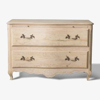Tobias Oliver Julian Chichester | 18th Century Commode