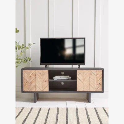 Cox and Cox Hollis Media Unit