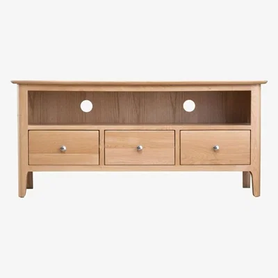 Chiltern Oak Furniture Bergen Oak Large TV Cabinet