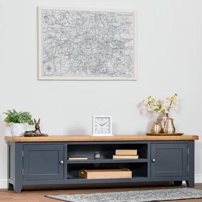 Chiltern Oak Furniture Hampshire Blue Painted Oak Extra Large TV Unit