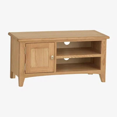 Chiltern Oak Furniture Gloucester Oak TV Unit