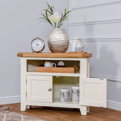 Chiltern Oak Furniture Hampshire Ivory Painted Oak Corner TV Unit