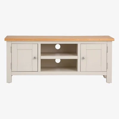 Chiltern Oak Furniture Salisbury Ivory Painted Oak Large TV Unit