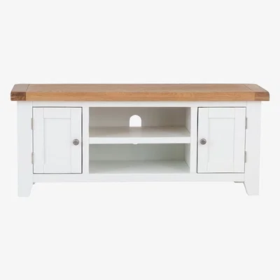 Chiltern Oak Furniture Hampshire White Painted Oak Large TV Unit