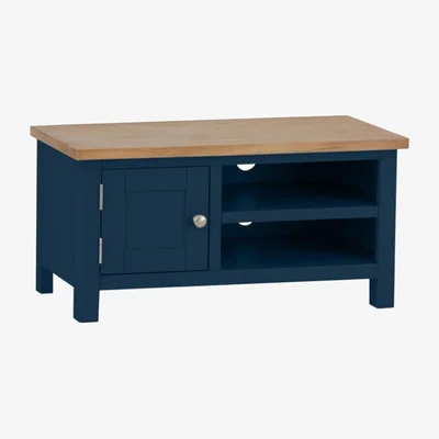 Chiltern Oak Furniture Rutland Blue Painted Oak TV Unit