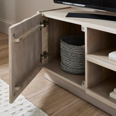 Dunelm Willa Small TV Unit for TVs up to 50, Mango Wood Green