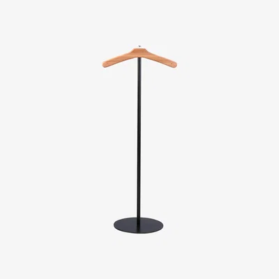 Nordic Nest Scherlin Valet stand I Oiled oak black metal stand