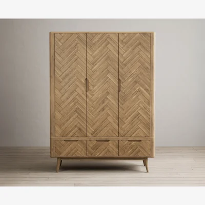 Oak&More Parven Solid Oak Triple Wardrobe