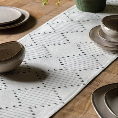 Amara Diamond Weave Table Runner 360x1800mm