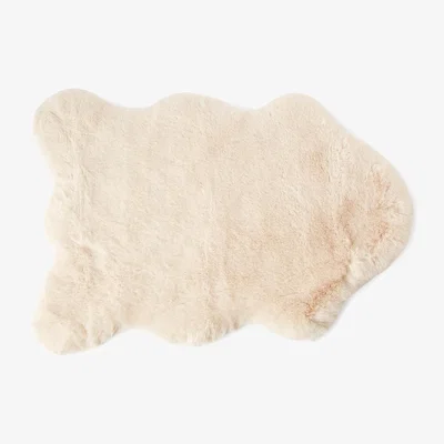 Amara Biba x Tess Daly Faux Fur Rug