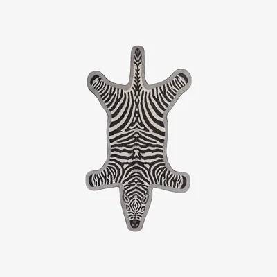 Amara Global Explorer - Zebra Rug