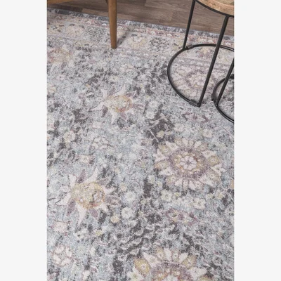 Anthropologie Flores Gita Classic Persian Border Rug