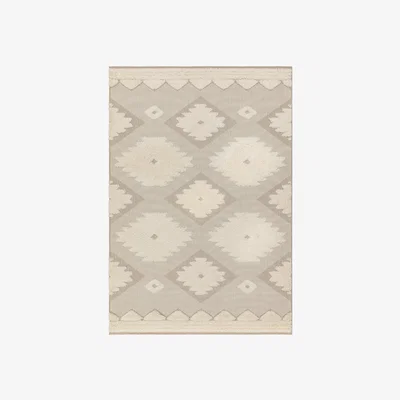 Barker and Stonehouse Tate Tufted Rug. Natural Cream