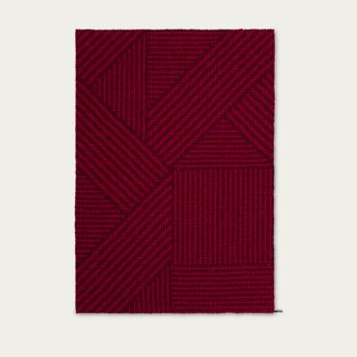 Bombinate.com Maroon Weave Felt Ball Rug