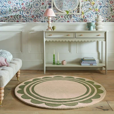 Dunelm Lois Scallop Border Wool Circle Rug Green