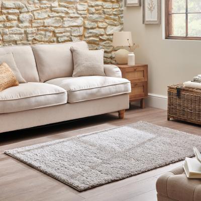 Dunelm Lila Shaggy Rug Silver