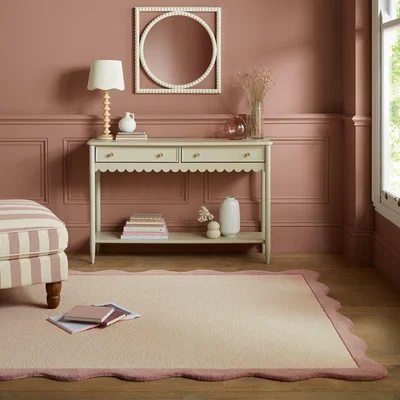 Dunelm Bonnie Scallop Blush Border Wool Rug Blush