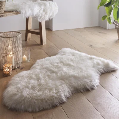 Furniture123 Natural Single Genuine Sheepskin Rug - 95 x 65 cm - Origins