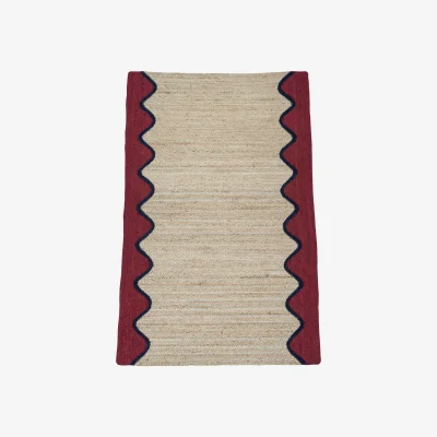 French Bedroom Scallop Wave Rug in Berry