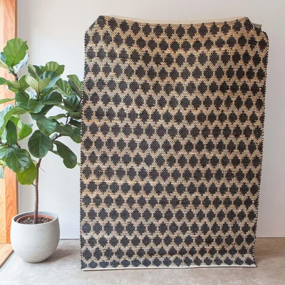 Graham & Green Agra Medium Diamond Hemp Rug