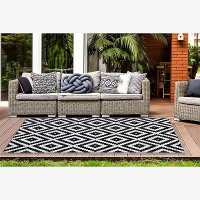 Homebase Diamond Indoor/Outdoor Rug Black & White - 120x180cm