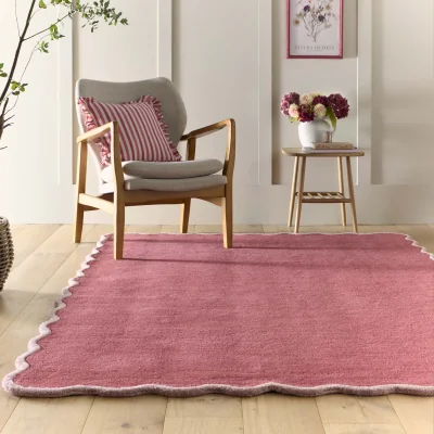 Hug Rug Scalloped Elsie Rug Coral/Lilac