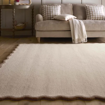 Hug Rug Scalloped Elsie Rug Natural/Brown