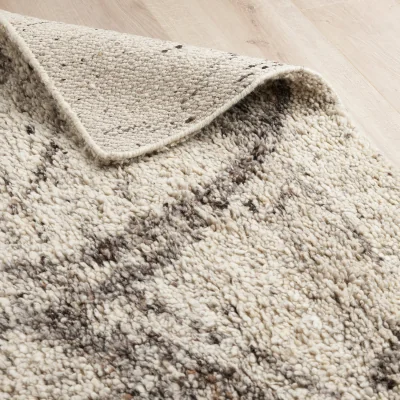 Industville Brae Hand Knotted Shaggy Wool Rug - Natural & Dark Brown