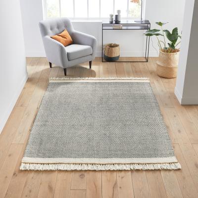 La Redoute Naga Fringed Wool Rug