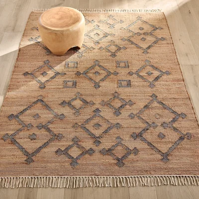 La Redoute Panaji Hand Woven Fringed Jute Rug