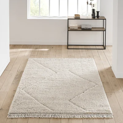 La Redoute Effie Berber Style Fringed Rug