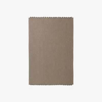 Made in Design Redono Outdoor rug - / 200 x 140 cm-  Recycled PET made from plastic bottles by AYTM Beige
