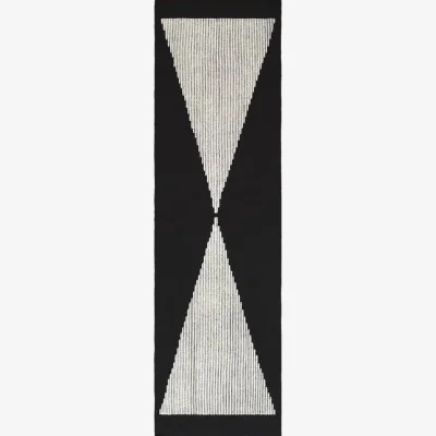 Made in Design Wedge Rug textile black / 70 x 250 cm - Tom Dixon