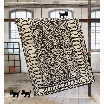 Made in Design Black on white - Estambul Rug by Nanimarquina White/Black