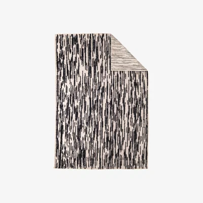 Made in Design Tapis Doblecara 1 tissu noir / 170 x 240 cm - Nanimarquina