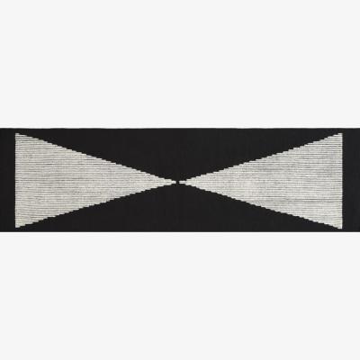 Nordic Nest Tom Dixon Wedge rug 70x250 cm