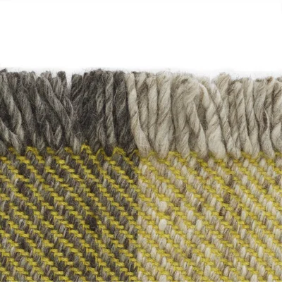 Nordic Nest Kvadrat Fringe carpet 0422 200x300 cm