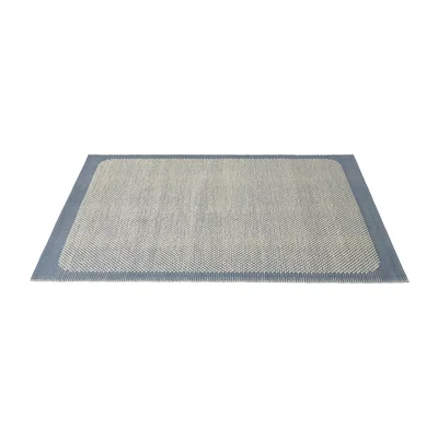 Nordic Nest Muuto Pebble rug 200x300 cm Pale blue