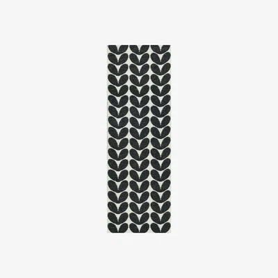 Nordic Nest Karin rug black 70x200 cm