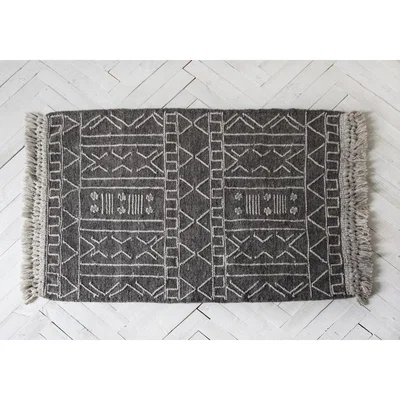 Perch and Parrow Tulum Hand Woven Tasseled Rug